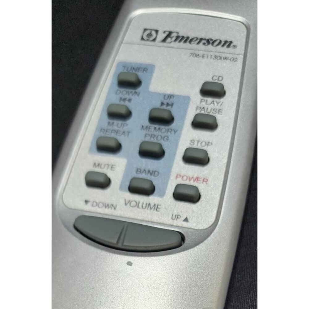 Emerson 706-E1130LW-02 Audio System Remote Control - Picture 3 of 3